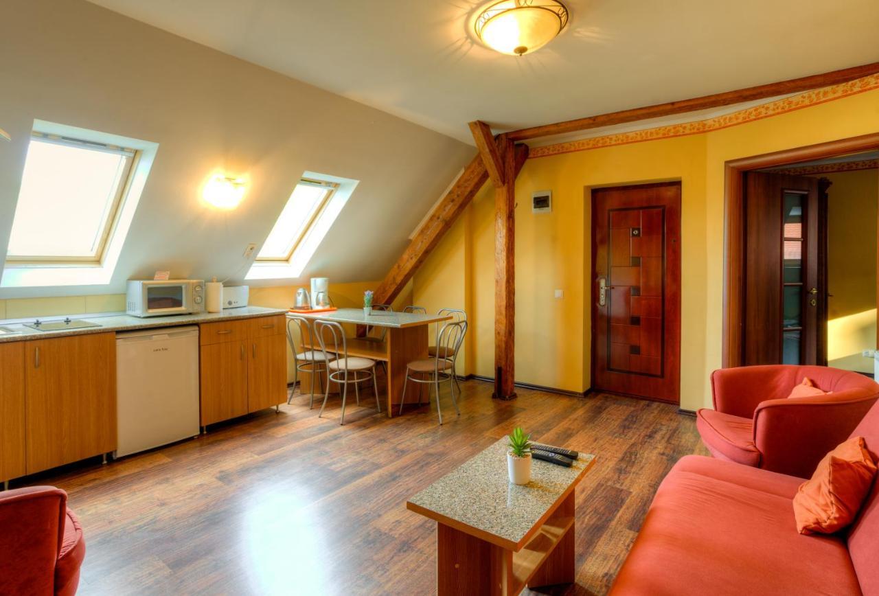 House Of Dragons Apartments Sighisoara Exterior photo